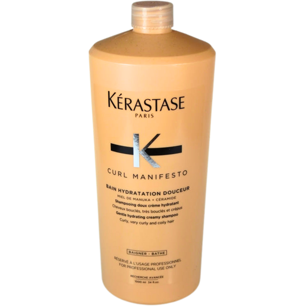 שמפו לשיער - אמבט חפיפה (שמפו) CURL MANIFESTO להגדרת תלתלים מושלמים לשיער מתולתל, מתולתל מאוד ומקורזל קרסטס 1000 מ"ל מאת קרסטס KERASTASE | | אידיאלית ל- X קרסטס שמפו לשיער שמפו לשיער מתולתל | מושלמת ל- {{ product_use_case }}